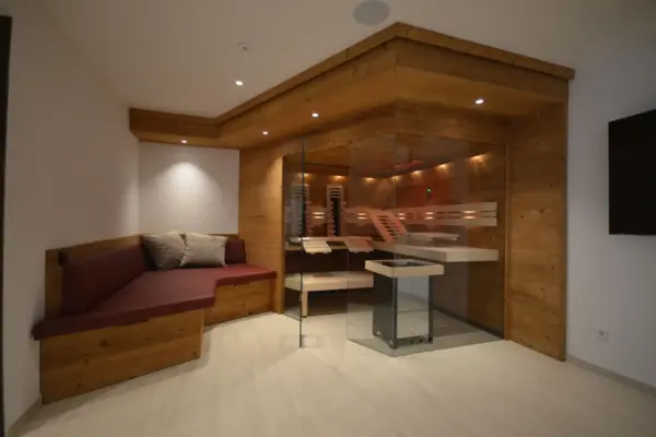 Altholz Sauna Priewasser Vollholzsauna (18)