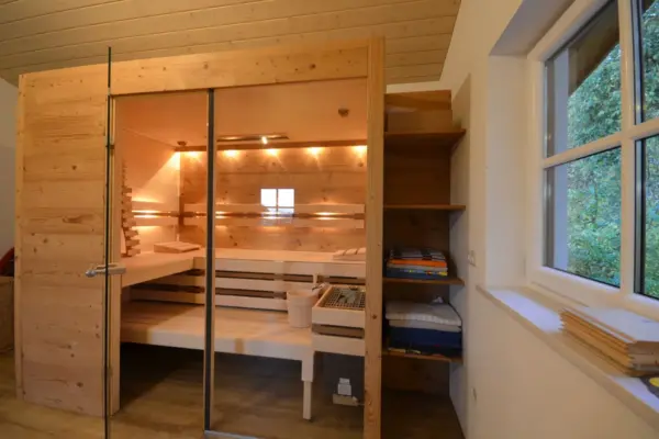 Altholz Sauna Priewasser Vollholzsauna (33)