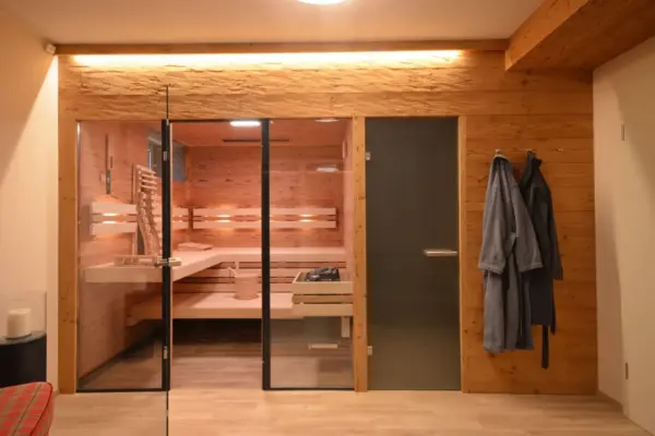 Altholz Sauna Priewasser Vollholzsauna (38)