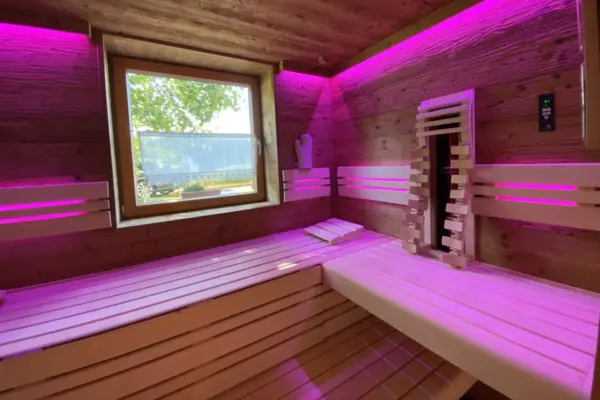 Altholz Sauna Priewasser Vollholzsauna (73)