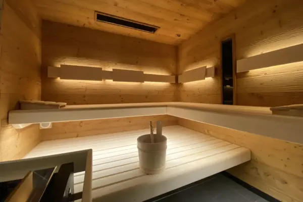 Altholz Sauna Priewasser Vollholzsauna (80)